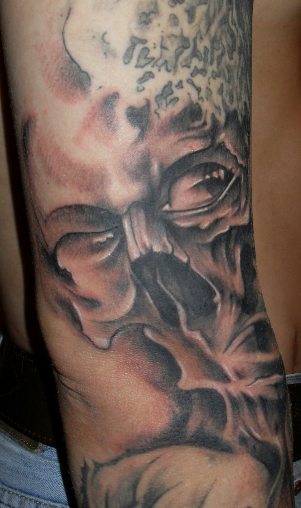 2014-09-16 23.03.21